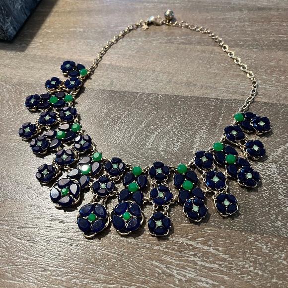 KATE SPADE Izu Blue Petals Statement Necklace EUC - Picture 10 of 10